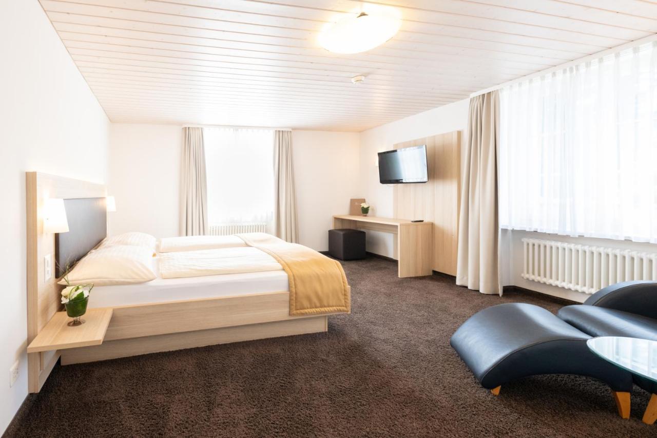 Hotel Zum Goldenen Kreuz Фрауенфелд Екстериор снимка